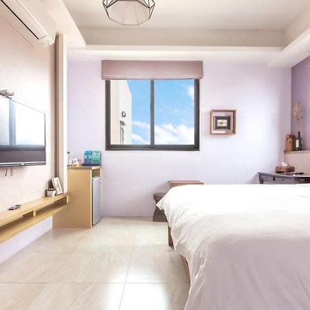 Jhongshan Building Bed And Breakfast Hualien Exterior foto