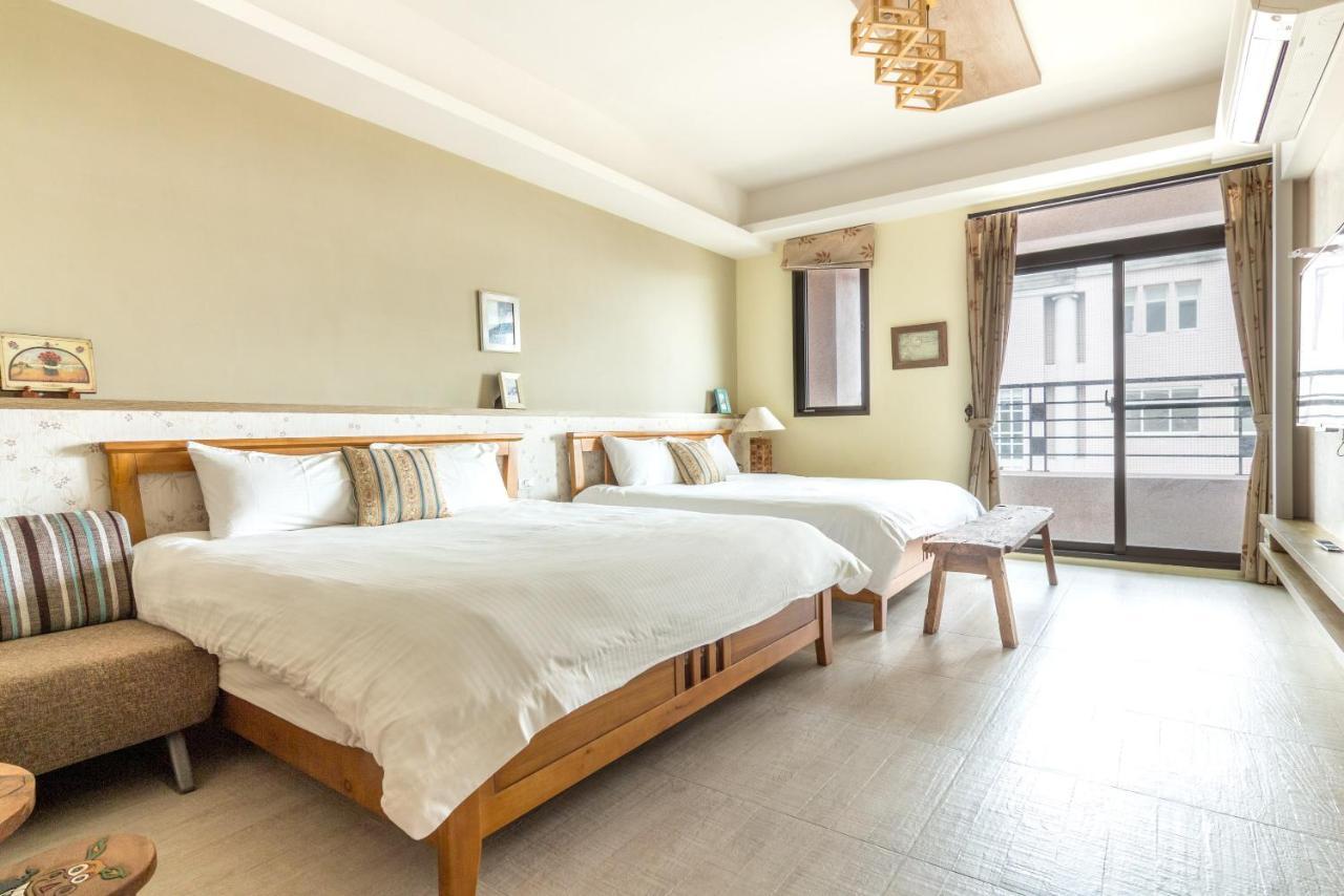 Jhongshan Building Bed And Breakfast Hualien Exterior foto